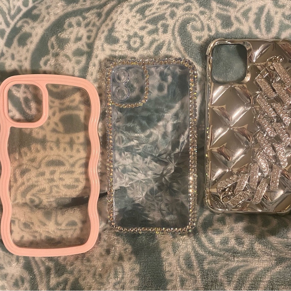 IPhone 11 Cases (3)